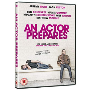 An actor prepares DVD NEUF